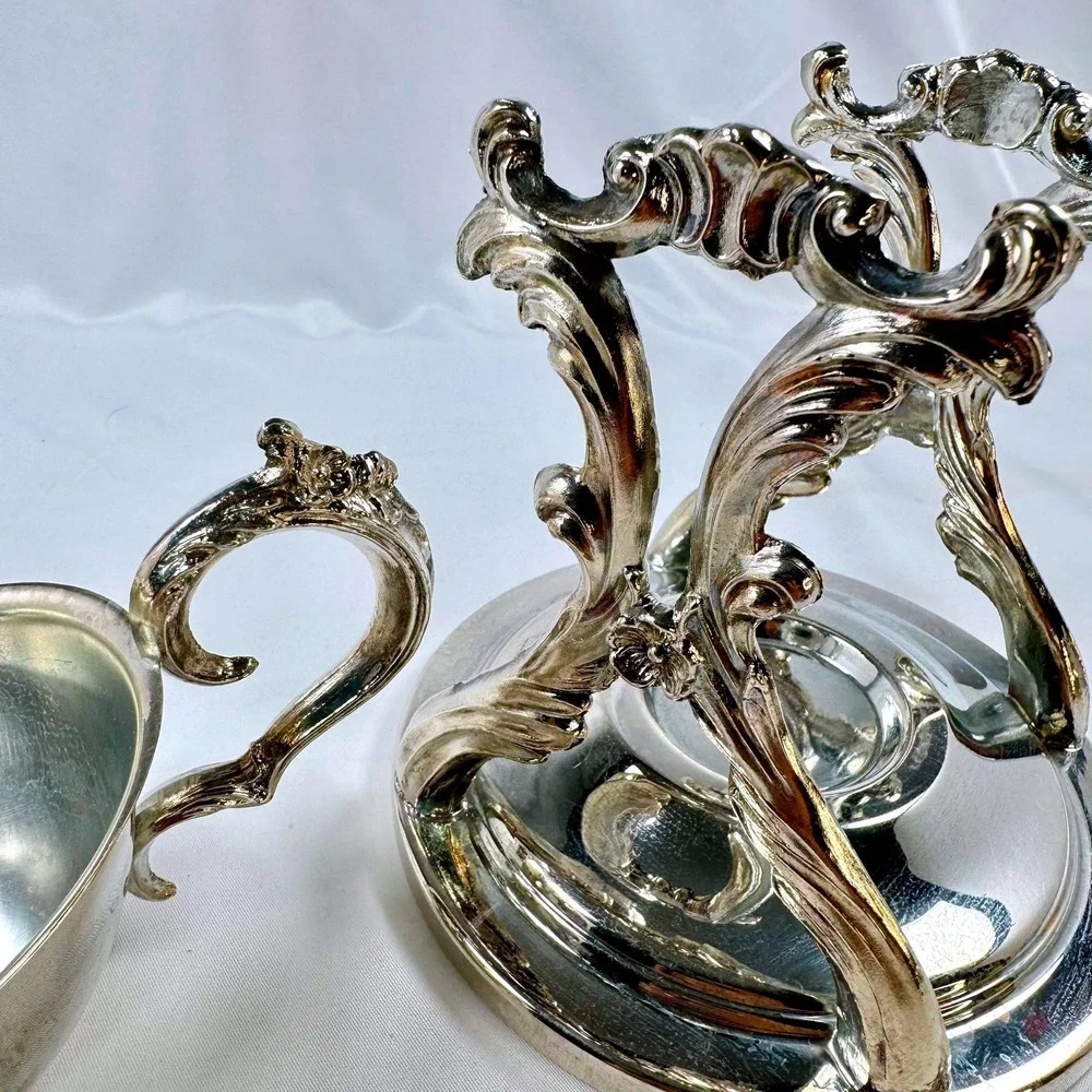 Vintage Ornate Silver Plate Tilting Gravy Boat w/ Rococo Scroll Stand Bridgerton